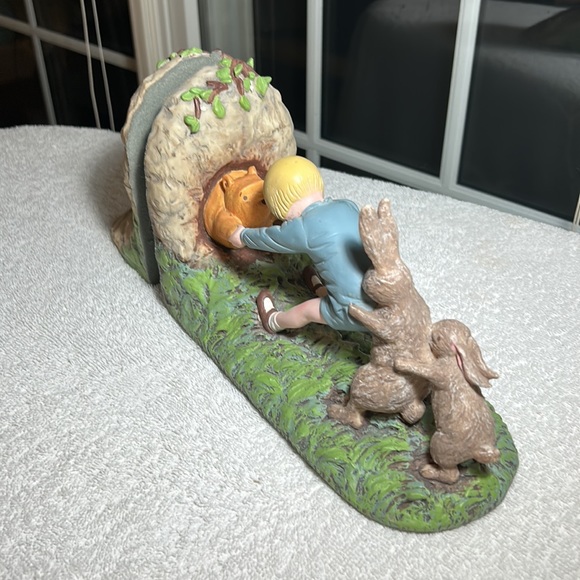 Vintage! Like NEW! Disney “Winnie the Pooh” Bookends - Picture 2 of 6